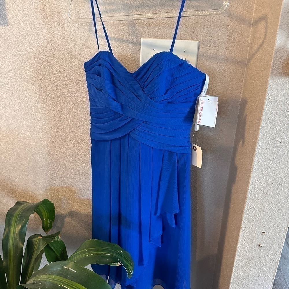 David’s bridal Short Crinkle Chiffon Dress with Front Cascade